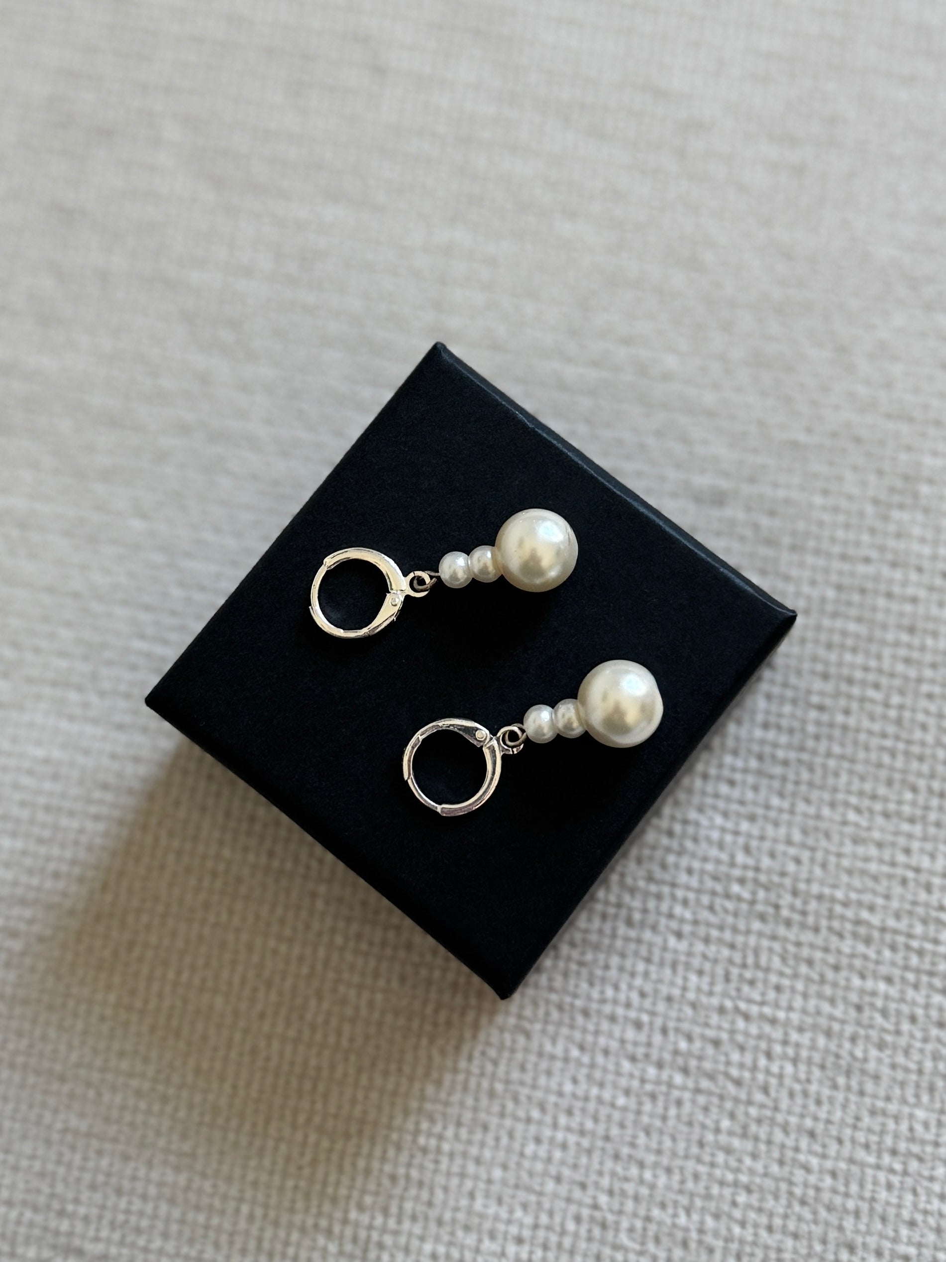 Anna Hoop Earrings