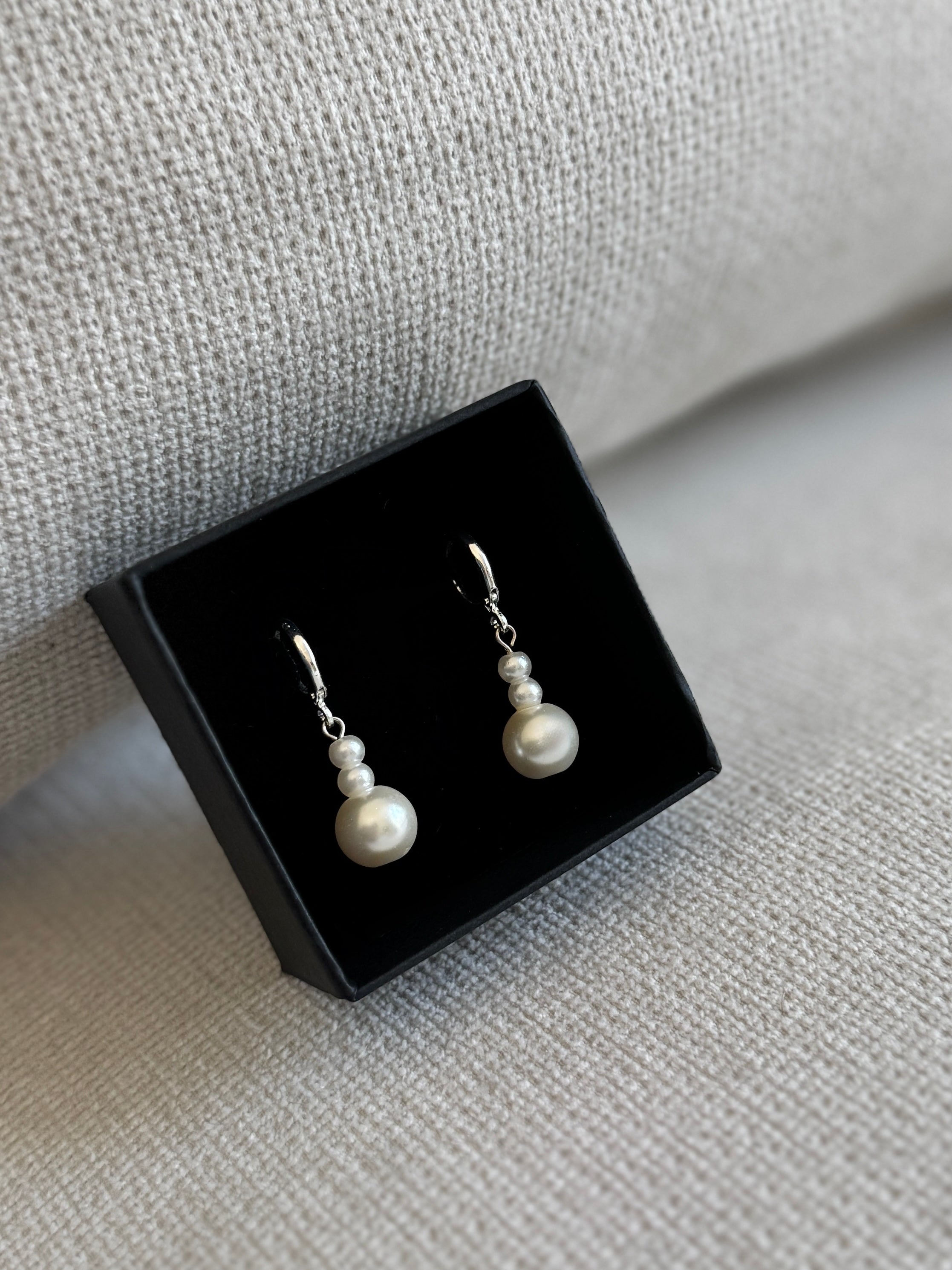 Anna Hoop Earrings